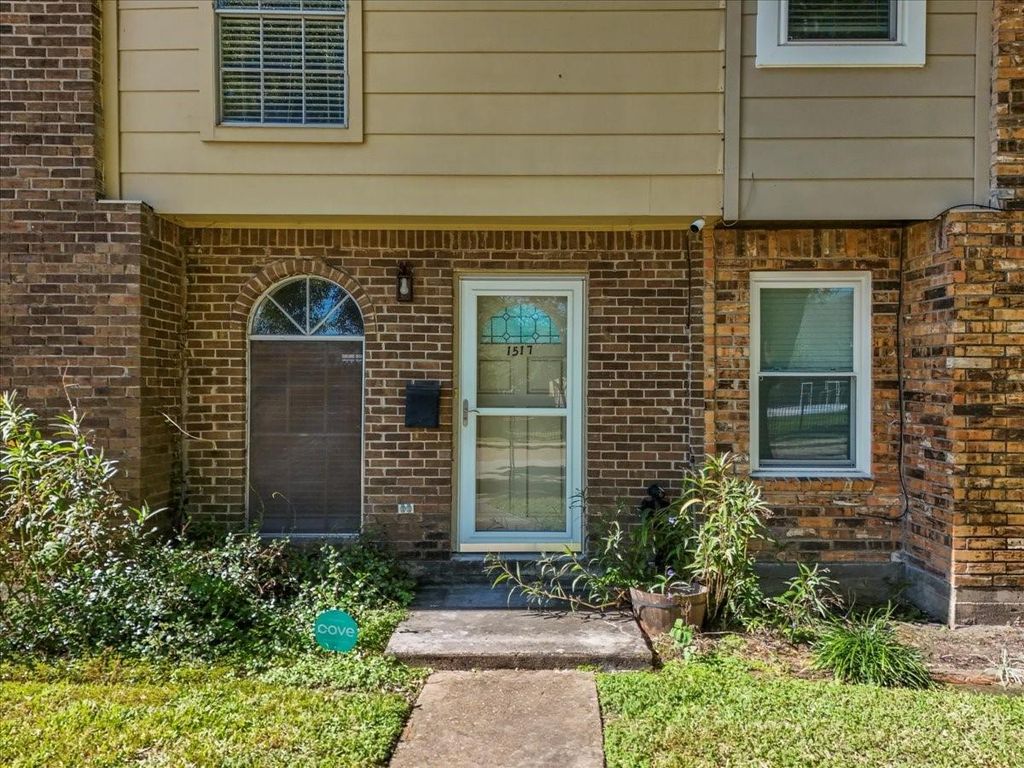 Photo of 1517 Bonanza Road #517, Houston, TX 77062 (MLS # 56414301)