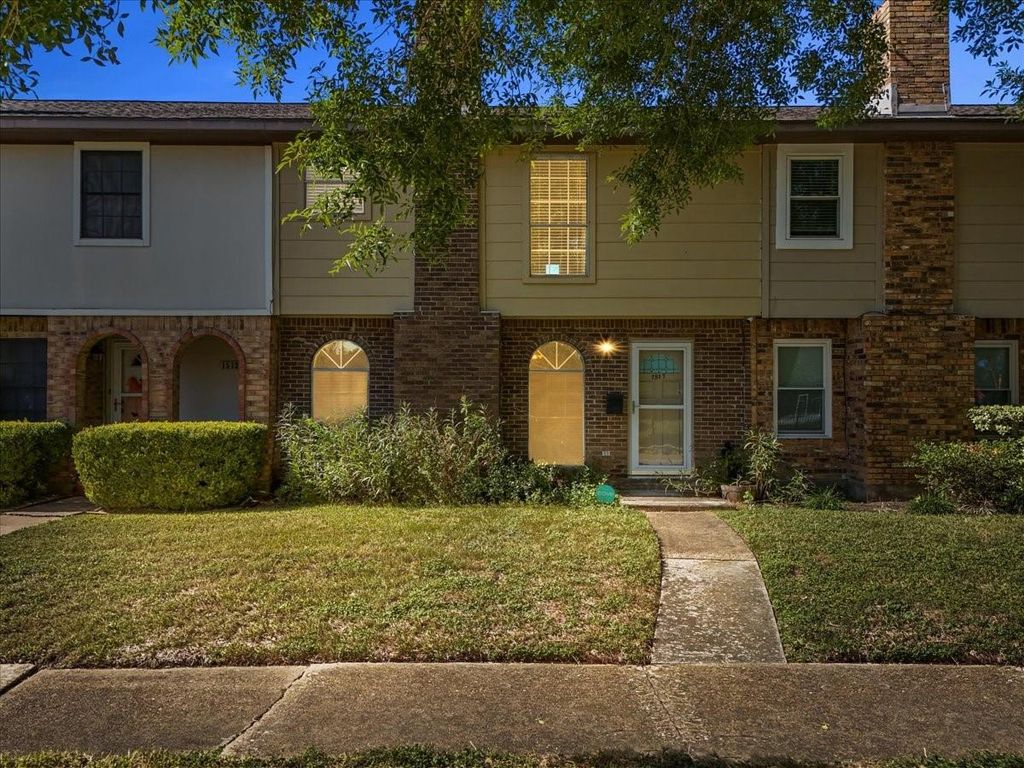 Photo of 1517 Bonanza Road #517, Houston, TX 77062 (MLS # 56414301)