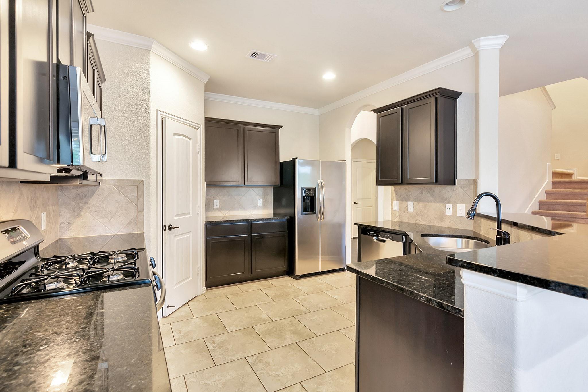42 Sawbridge Court
