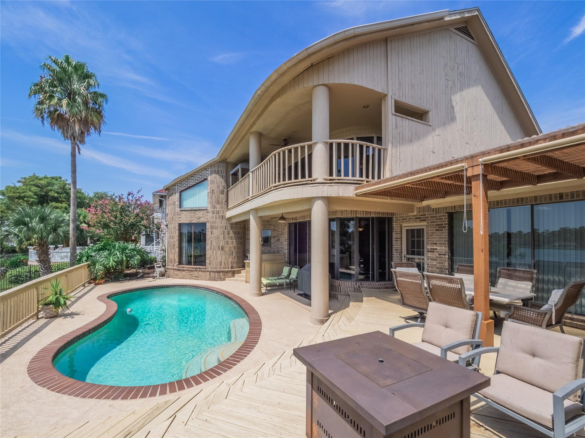 1623 Lake Arbor Drive