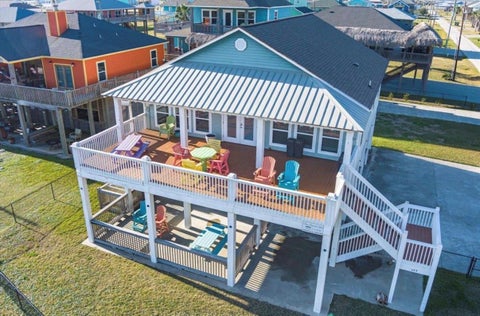 Photo of 2493 Howell, Crystal Beach, TX 77650 (MLS # 2114016)