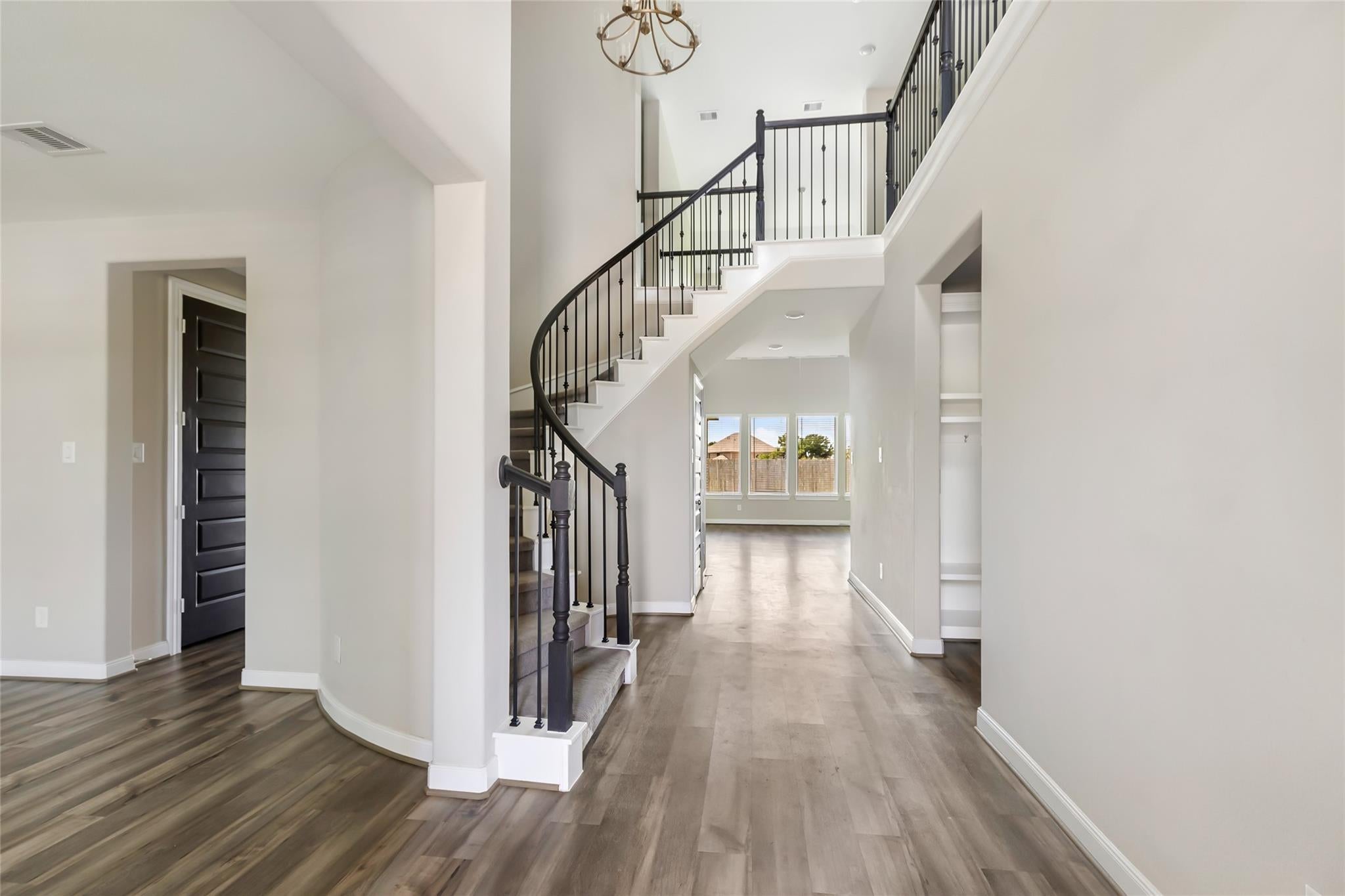 9219 Joe Louis Drive