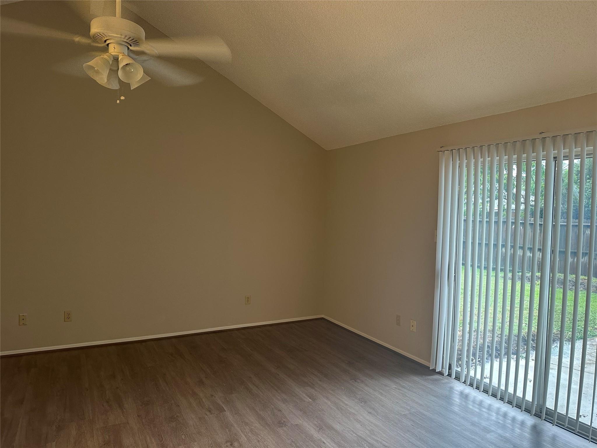 16043 Beechnut Street