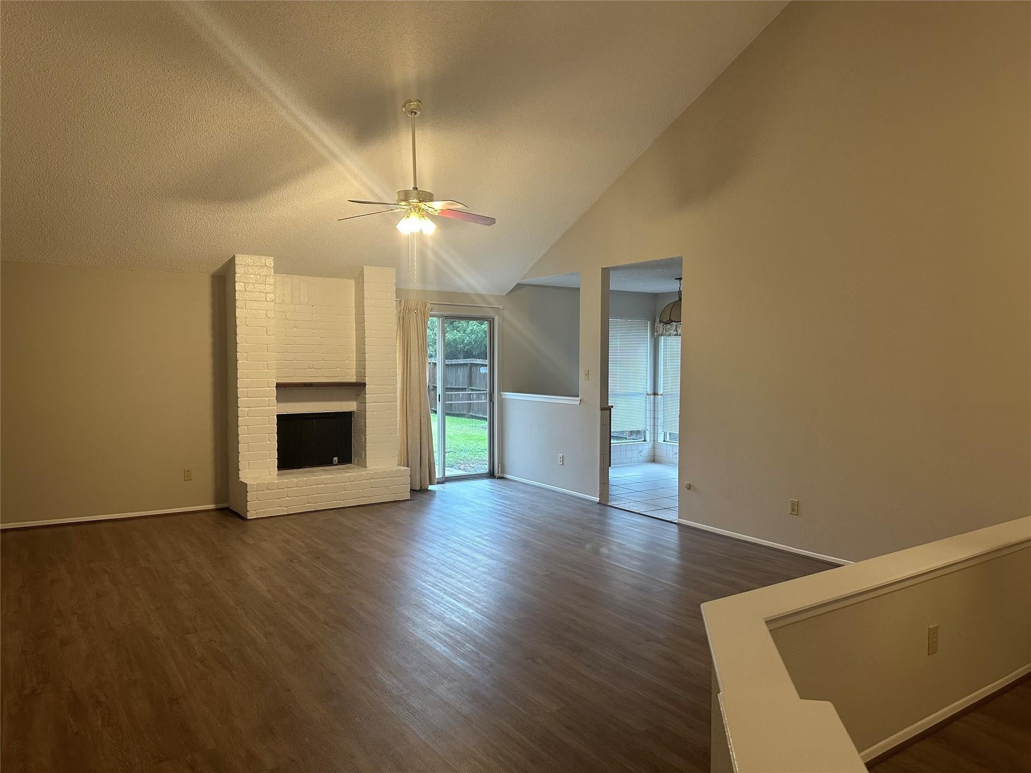 16043 Beechnut Street