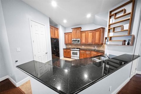 Photo of 3123 Dallas Street, Houston, TX 77003 (MLS # 36995254)