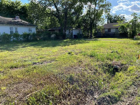 Vacant Land For Sale - 3620 Farmer Street<br/> Houston, TX 77020