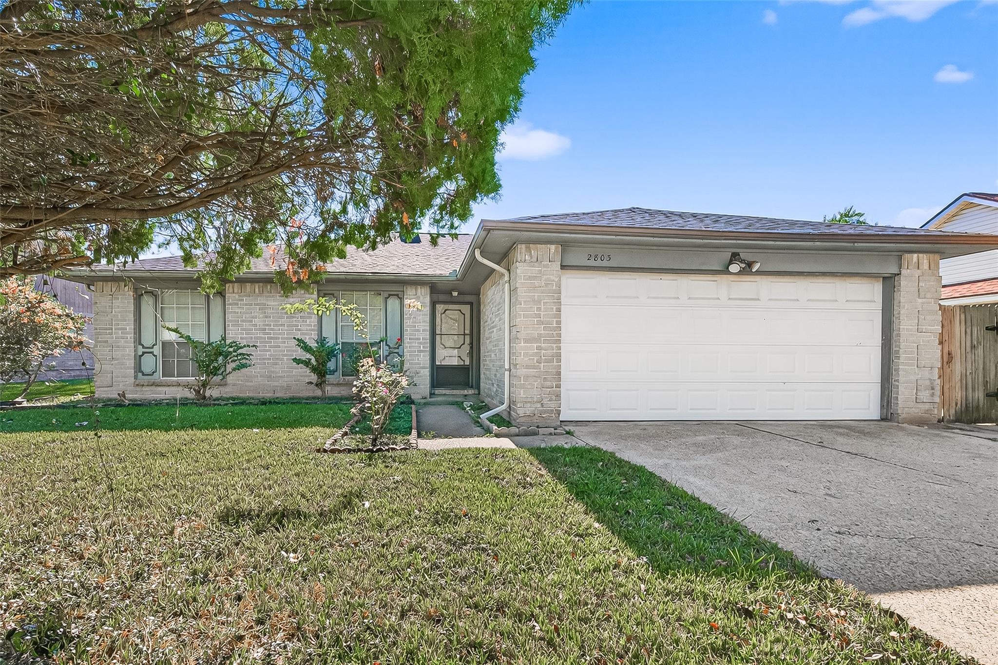 2803 Fir Crest Court