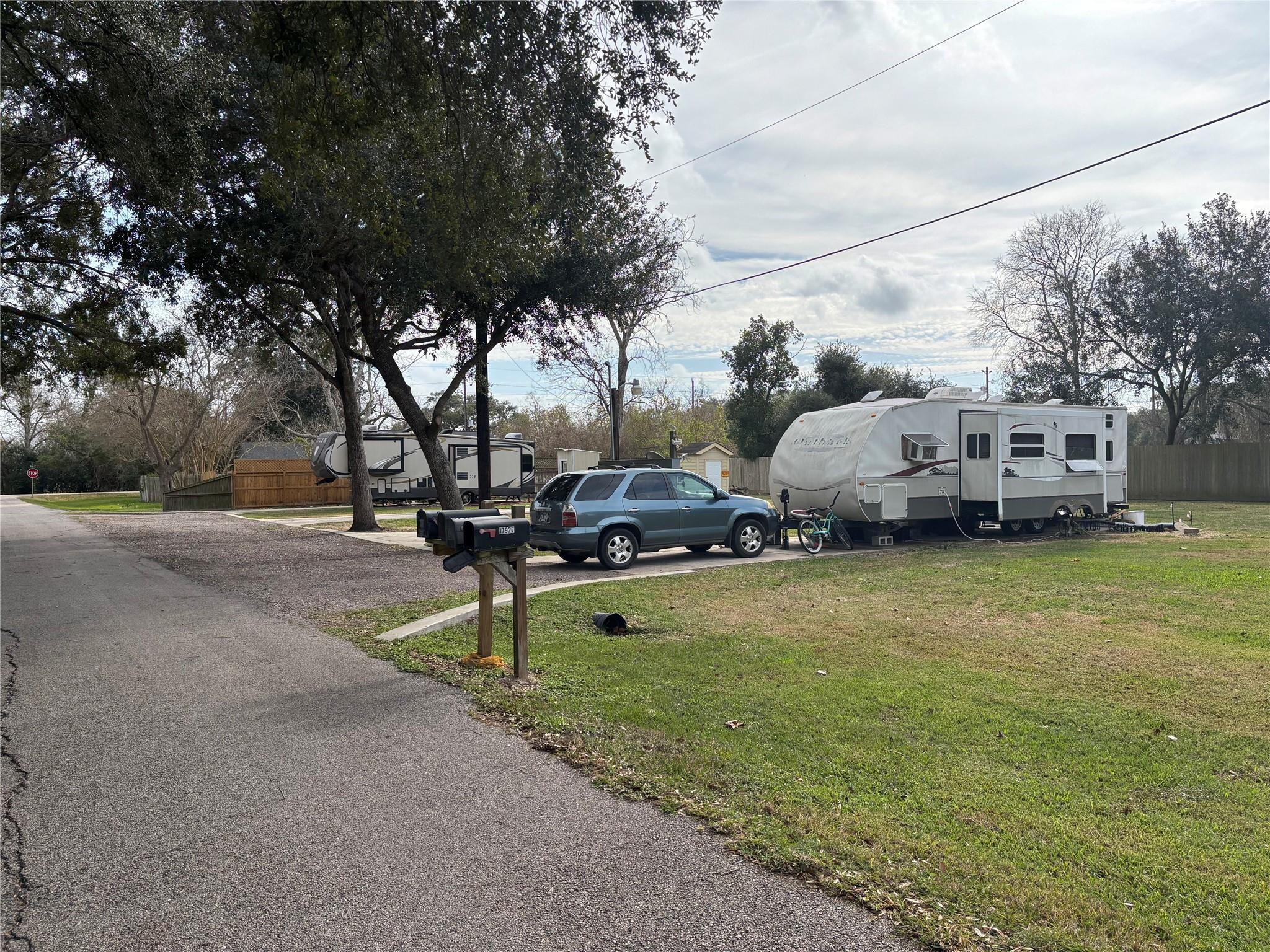 17915 Houston Avenue