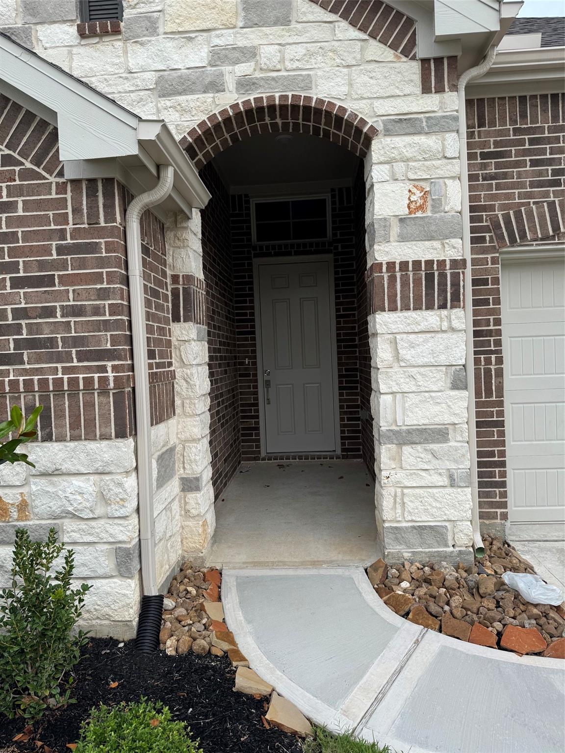 2127 Villa Flora Lane