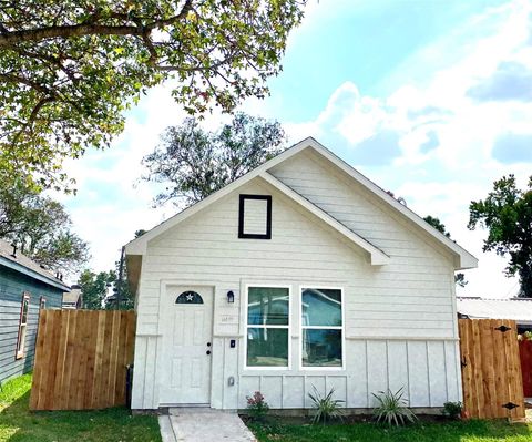 16393 Eastchase Street Montgomery TX 77316