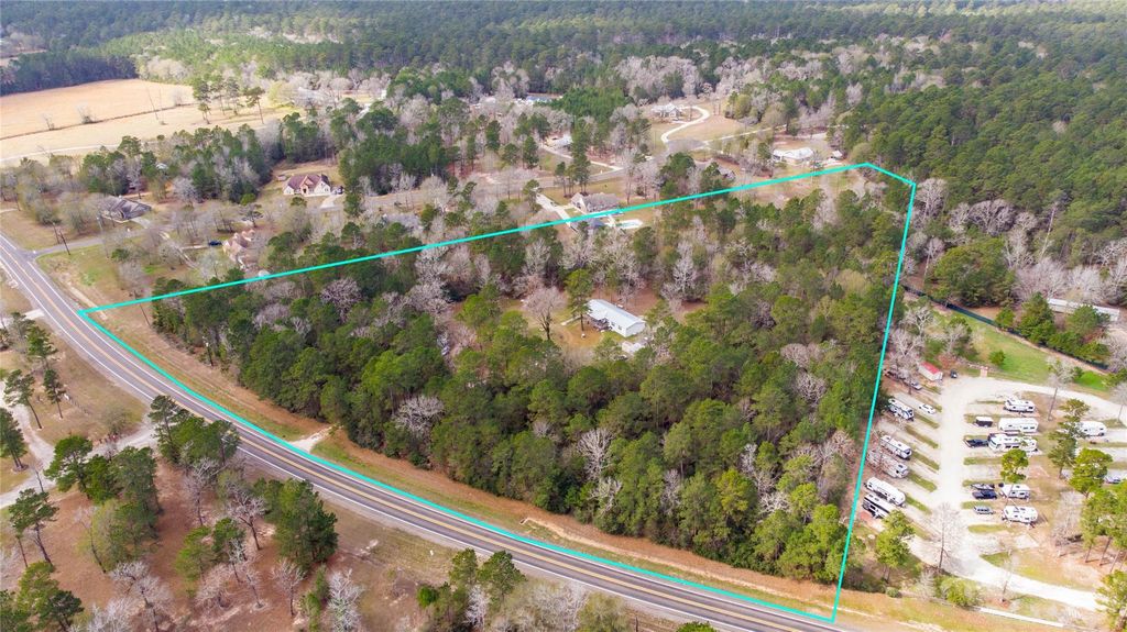 Photo of 694 Fm 2296, Huntsville, TX 77340 (MLS # 4132687)