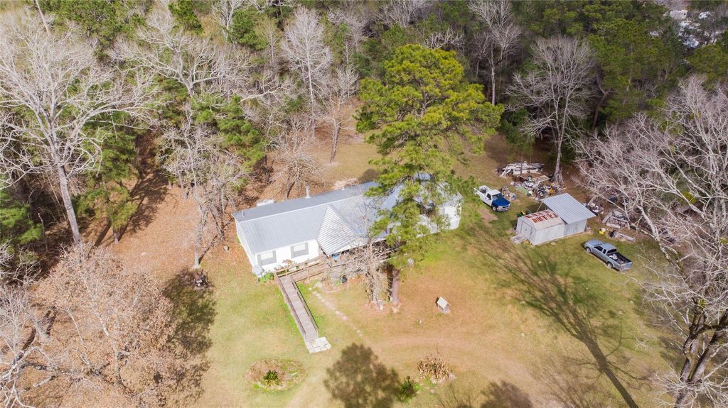 Photo of 694 Fm 2296, Huntsville, TX 77340 (MLS # 4132687)