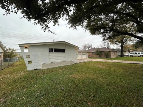 Tiny photo for 12414 Ledger Lane, Houston, TX 77015 (MLS # 56963949)
