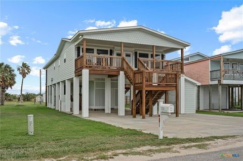 Photo of 256 S Ocean Drive, Port Lavaca, TX 77979 (MLS # 55865970)