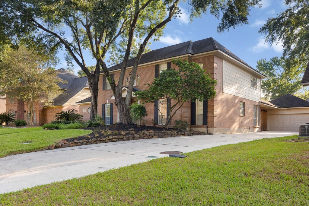 Photo of 3318 Clover Valley Drive, Kingwood, TX 77345 (MLS # 27350496)