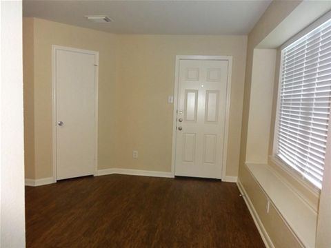 Tiny photo for 9510 Juniper Place Court, Houston, TX 77075 (MLS # 61053554)