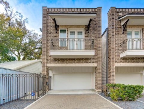 Photo of 419 Malone Street, Houston, TX 77007 (MLS # 56510273)