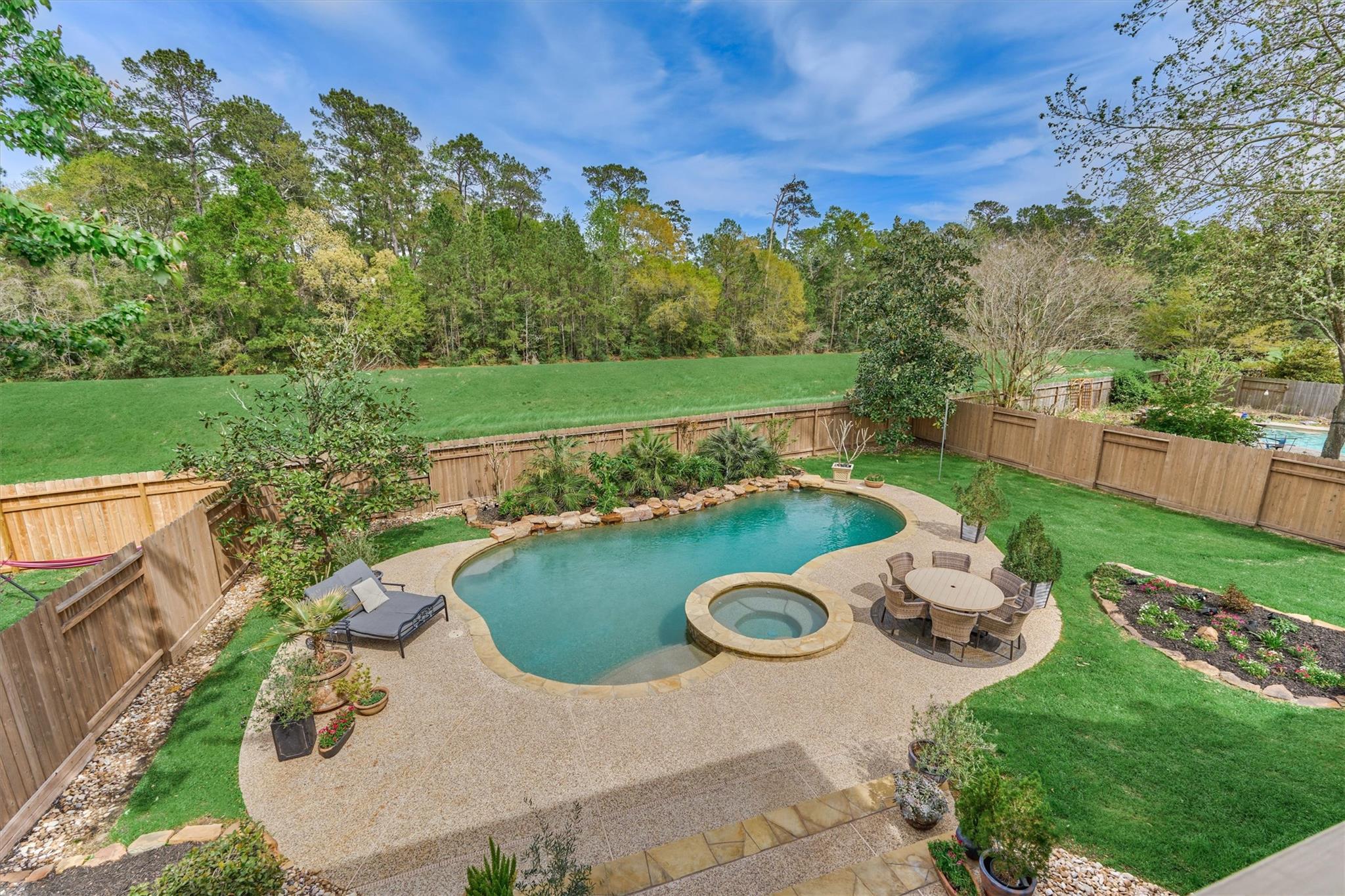 170 N Hazelcrest Circle