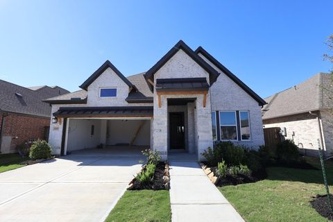 Photo of 11847 Sawgrass Drive, Mont Belvieu, TX 77523 (MLS # 65492654)