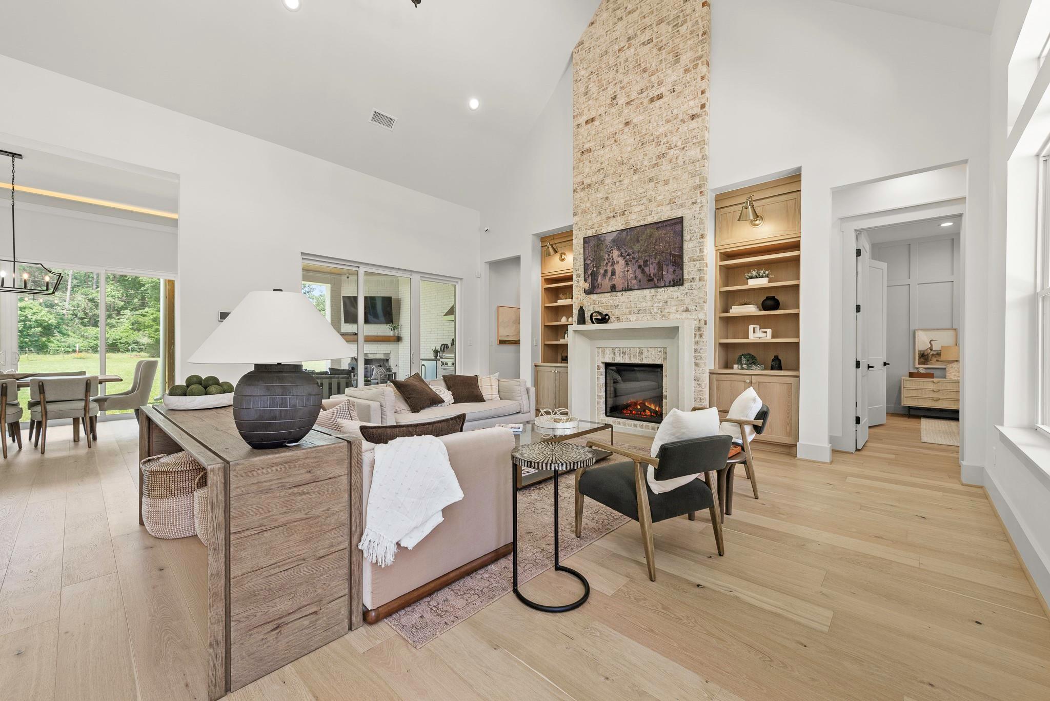 2412 Old Ranch Road