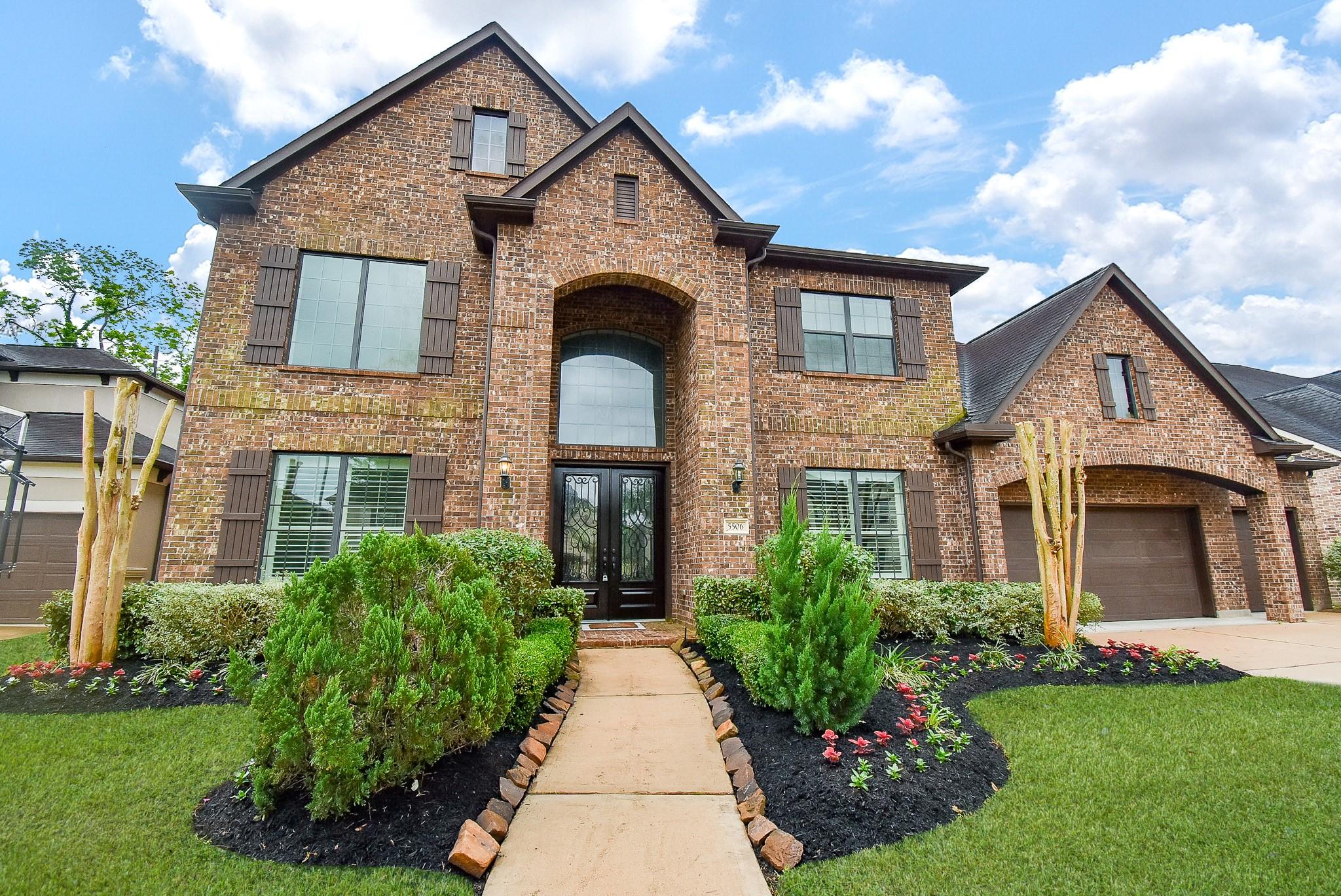 5506 Lockwood Bend Lane