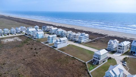 Photo of 24 Grand Beach Boulevard, Galveston, TX 77550 (MLS # 62721867)