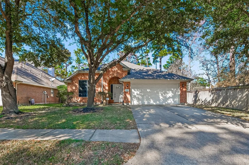 Photo of 12719 Great Sands Drive, Humble, TX 77346 (MLS # 88327546)