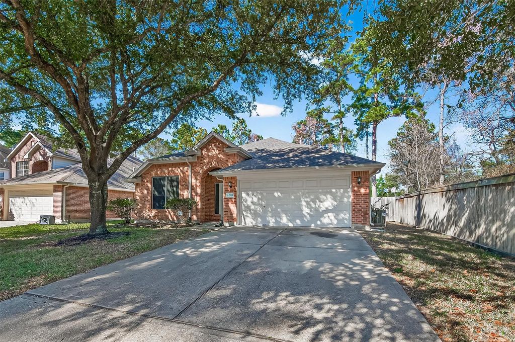 Photo of 12719 Great Sands Drive, Humble, TX 77346 (MLS # 88327546)
