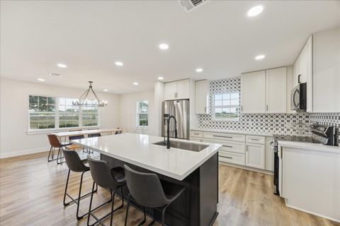 5844 Fm 949 Road Sealy TX 77418