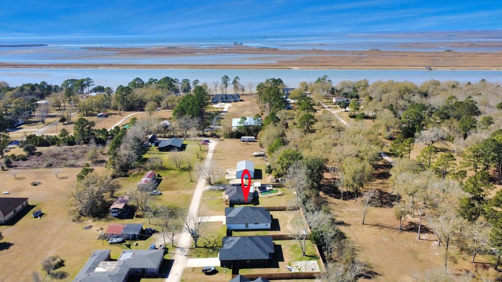Photo of 118 Nelson Road, Anahuac, TX 77514 (MLS # 13199443)