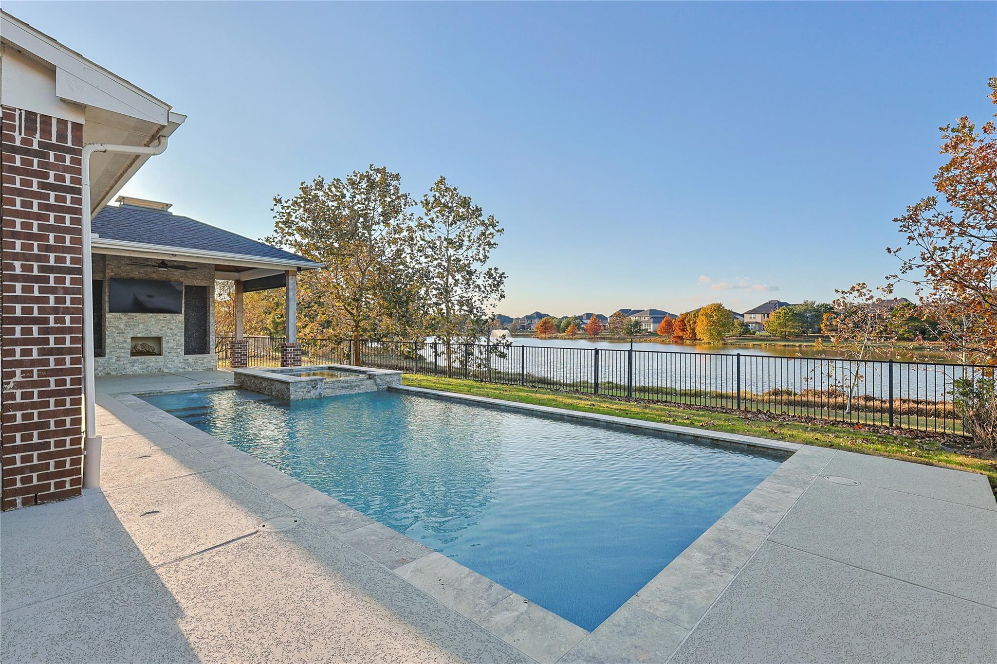 27826 Burnett Hills Lane