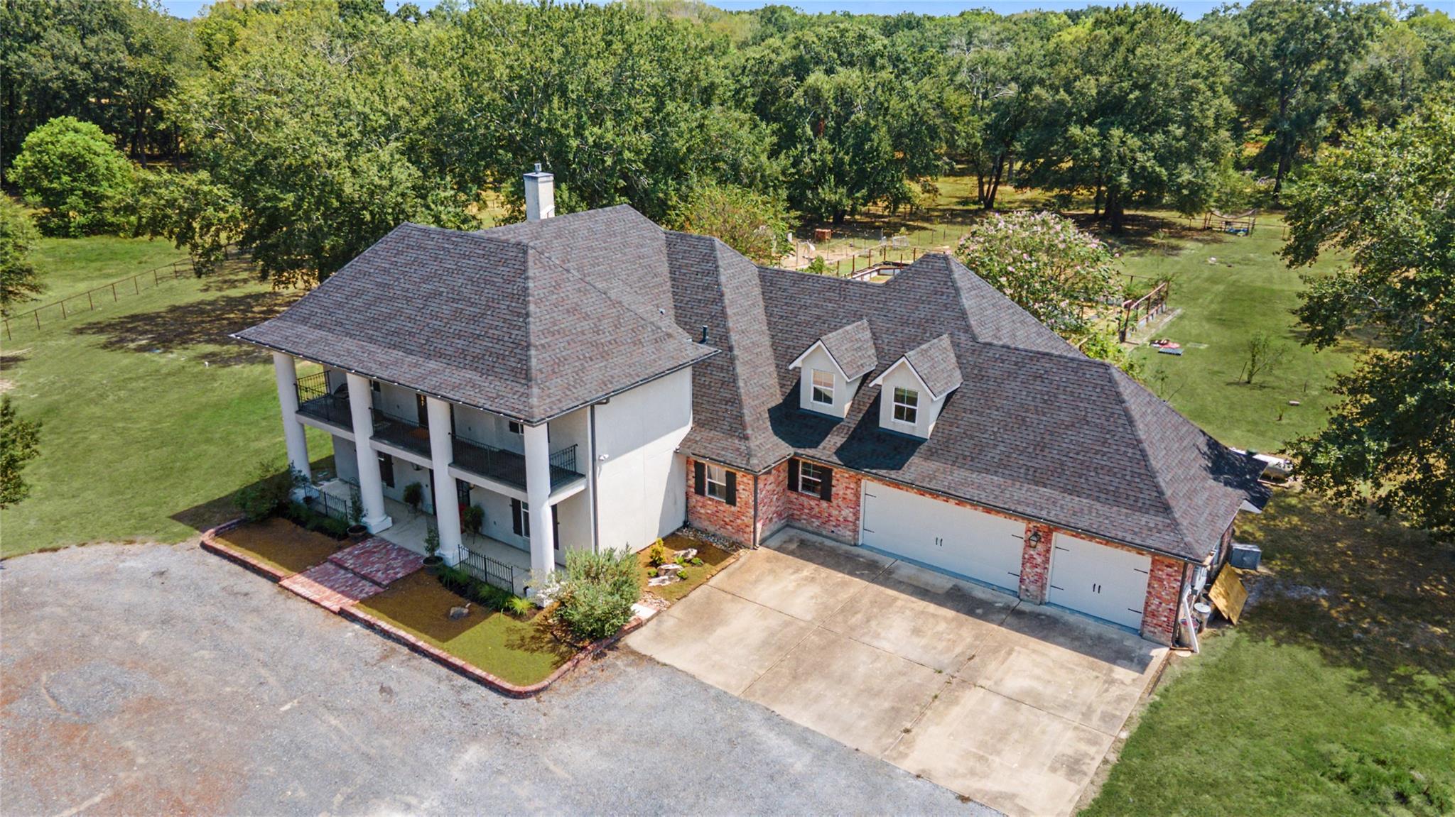 2790 Derby Lane