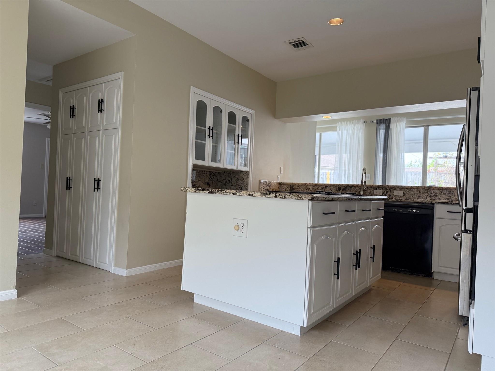 11423 Wickersham Lane
