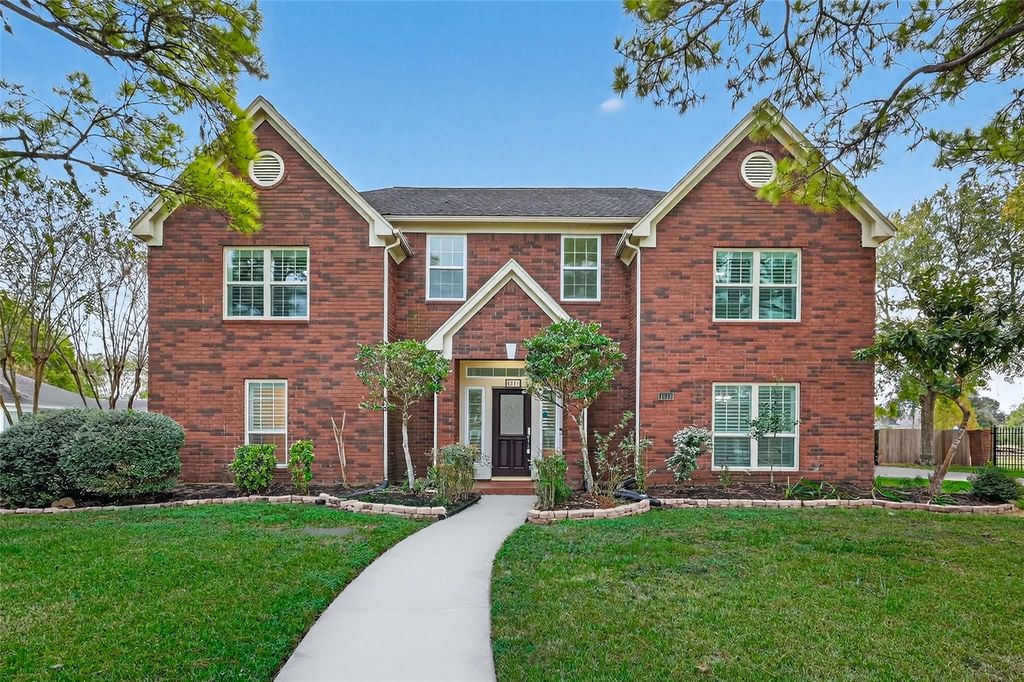 Photo of 4019 Saint Michaels Court, Sugar Land, TX 77479 (MLS # 68274464)
