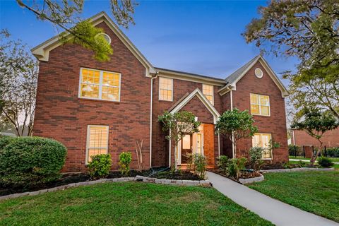 Photo of 4019 Saint Michaels Court, Sugar Land, TX 77479 (MLS # 68274464)