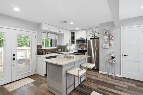 Photo of 772 Worthshire Street #3, Houston, TX 77008 (MLS # 79434543)