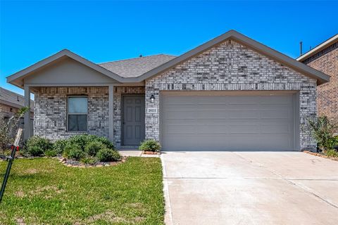 Photo of 18111 Robin Creek Dr, Hockley, TX 77447 (MLS # 3317349)