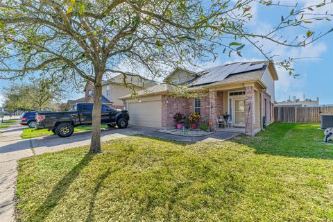 Homes For Sale - 8319 White Pine Lane<br/> Chambers County, Baytown, TX 77523