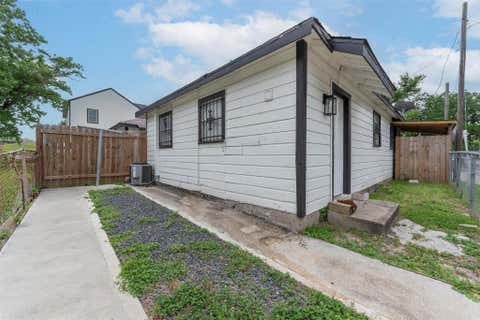 Photo of 1209 Cabell Street, Houston, TX 77022 (MLS # 81006191)