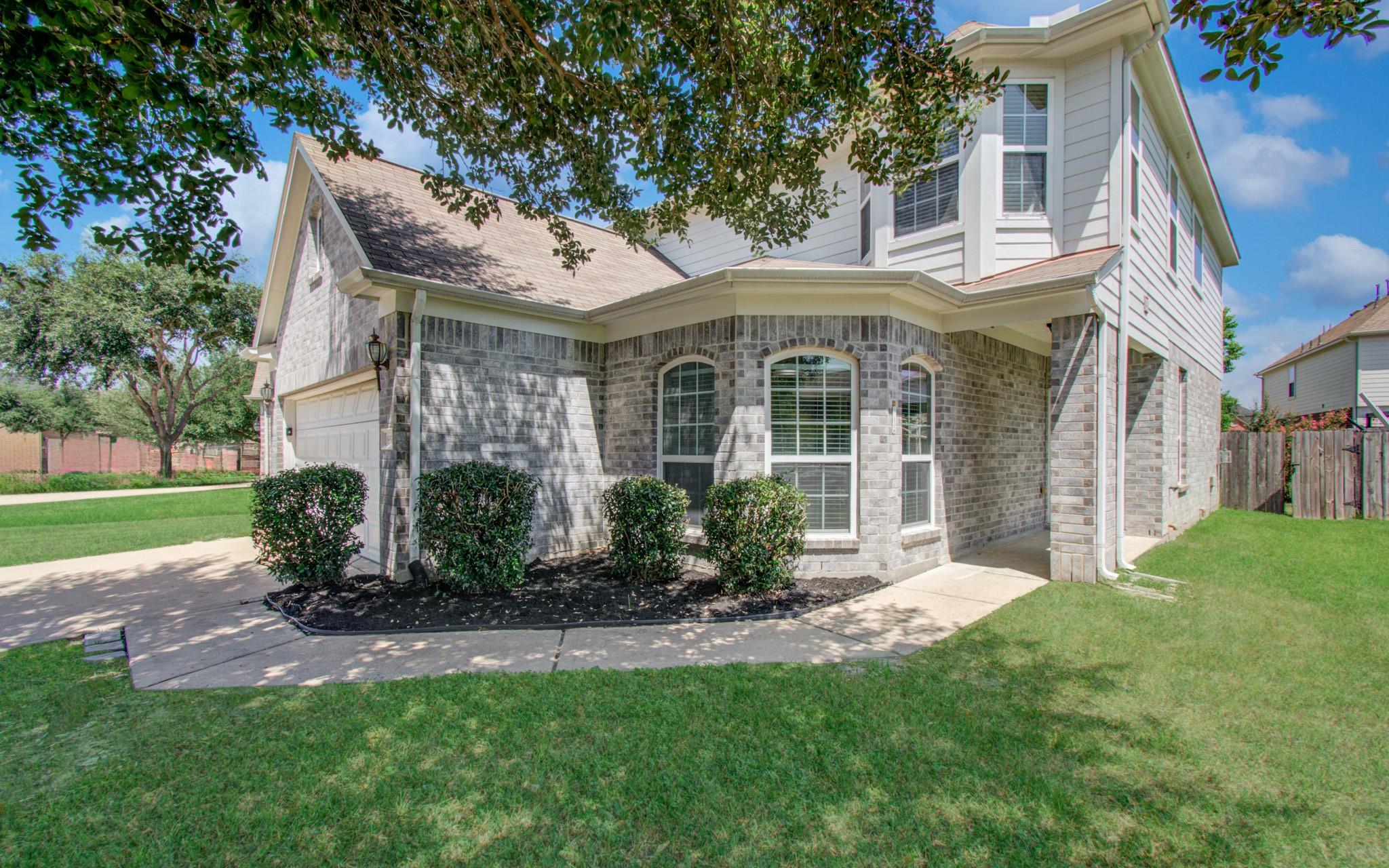 19518 Cypriate Trail