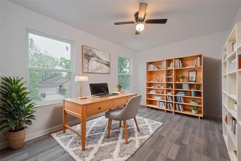 Tiny photo for 9005 Hilda Street, Houston, TX 77033 (MLS # 13796620)