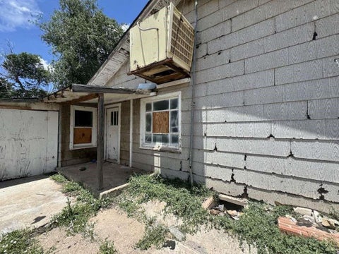 Homes For Sale - 807 Lexington Street<br/> Plainview, TX 79072