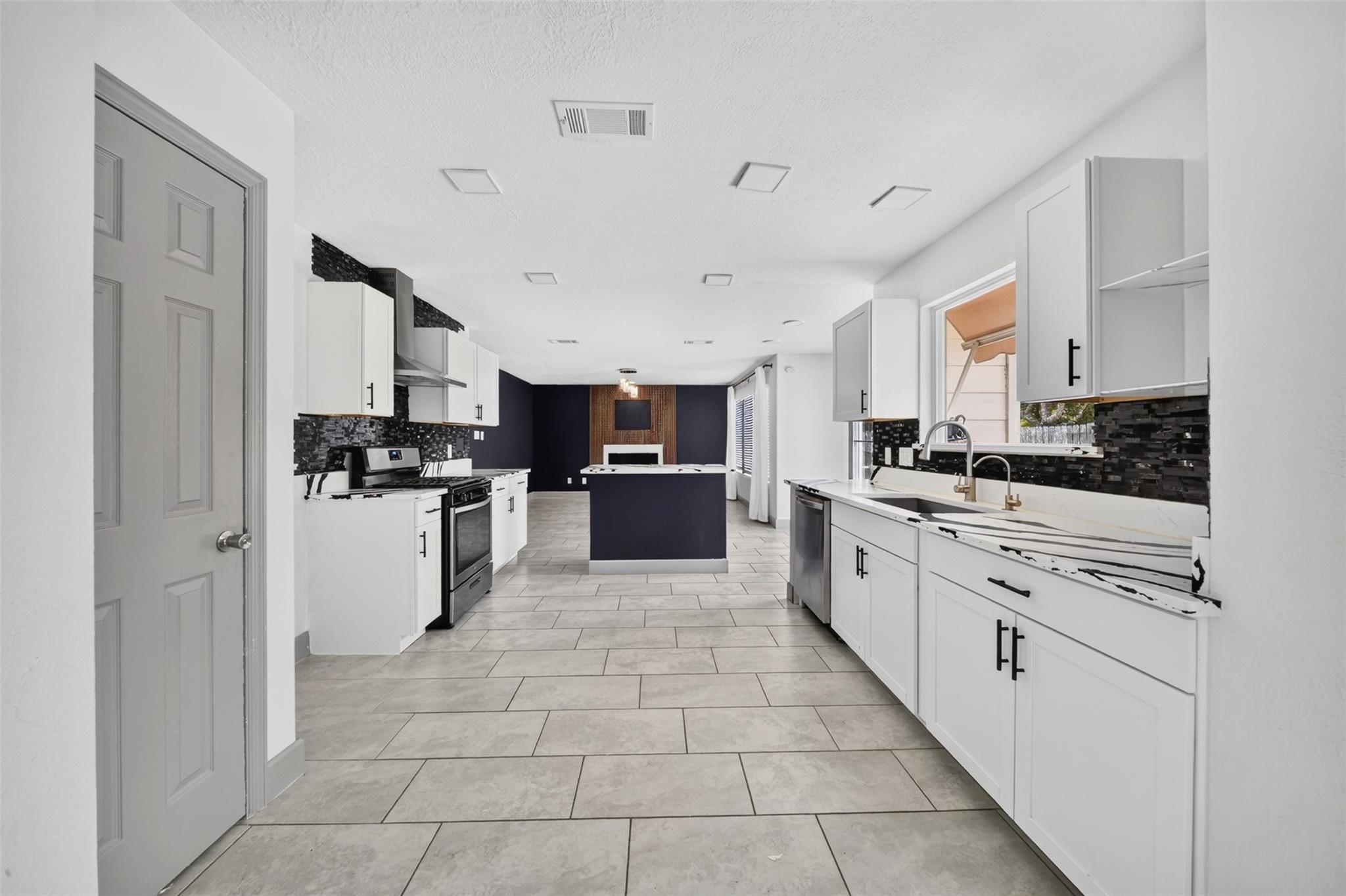 14819 Cascade Bend Lane