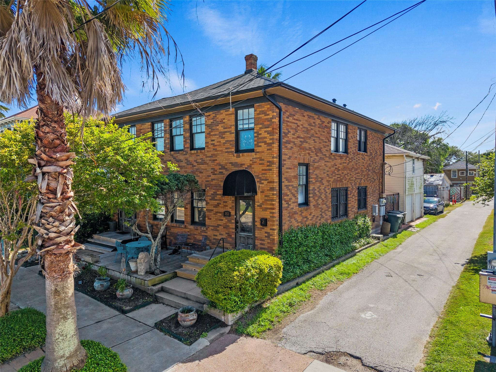 1821 25th Street