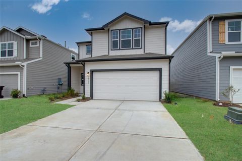 Photo of 10123 Clearwick Street, Houston, TX 77034 (MLS # 35096659)