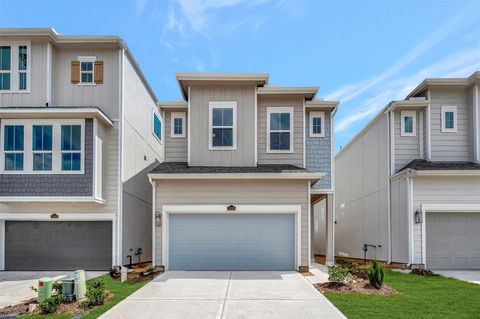 Photo of 13105 Mundet Drive, Houston, TX 77047 (MLS # 81794298)