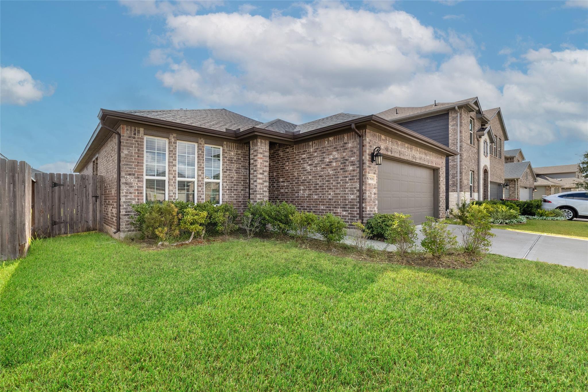 7819 Wyndham Harbor Court