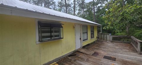 Tiny photo for 334 Dogwood, Onalaska, TX 77360 (MLS # 56507822)