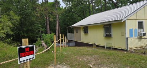 Tiny photo for 334 Dogwood, Onalaska, TX 77360 (MLS # 56507822)