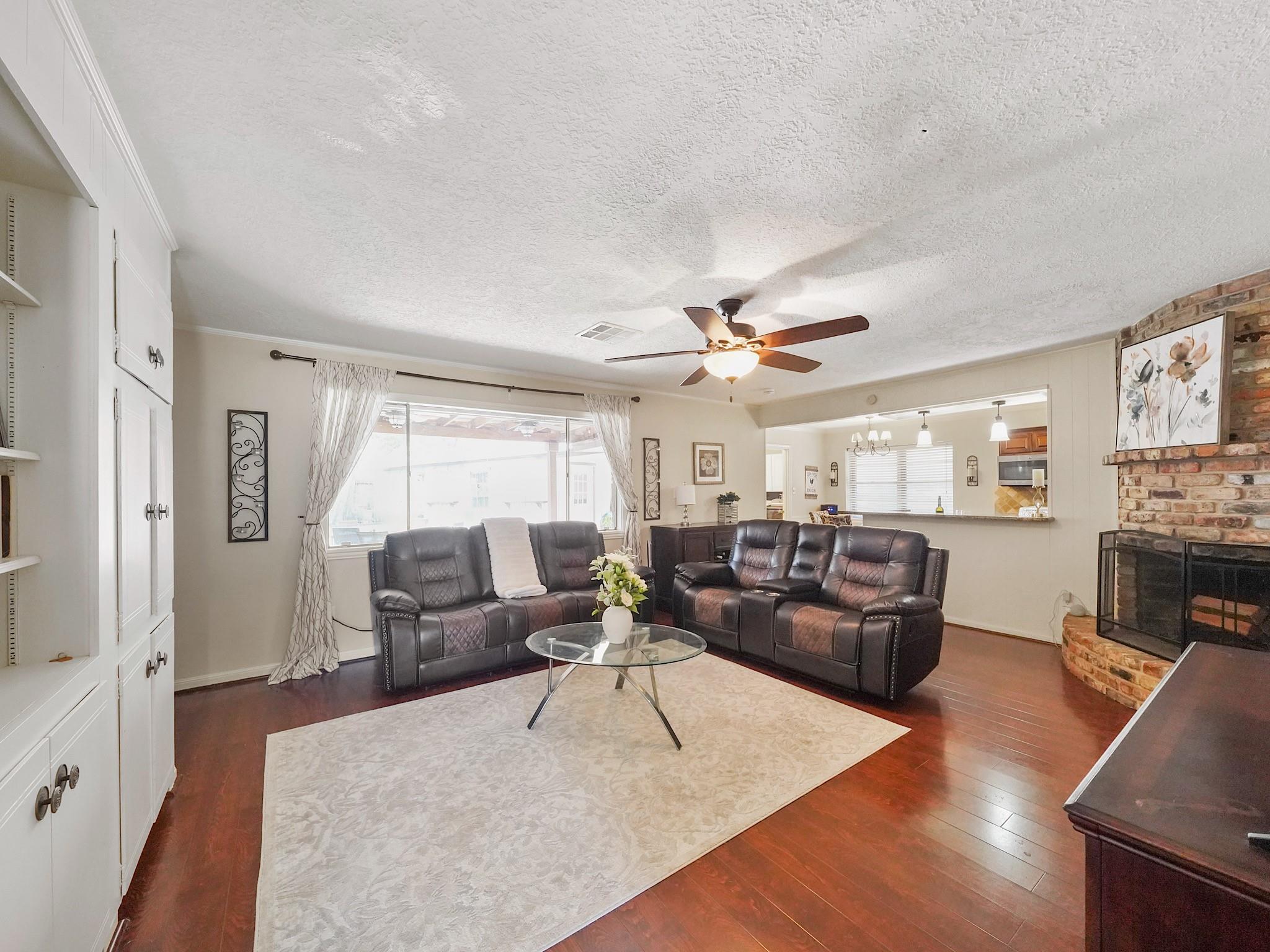 1114 Laurel Valley Drive